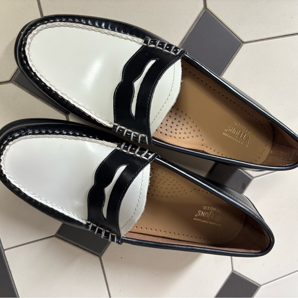 G.H. Bass & Co. Black and White Women's Loafers